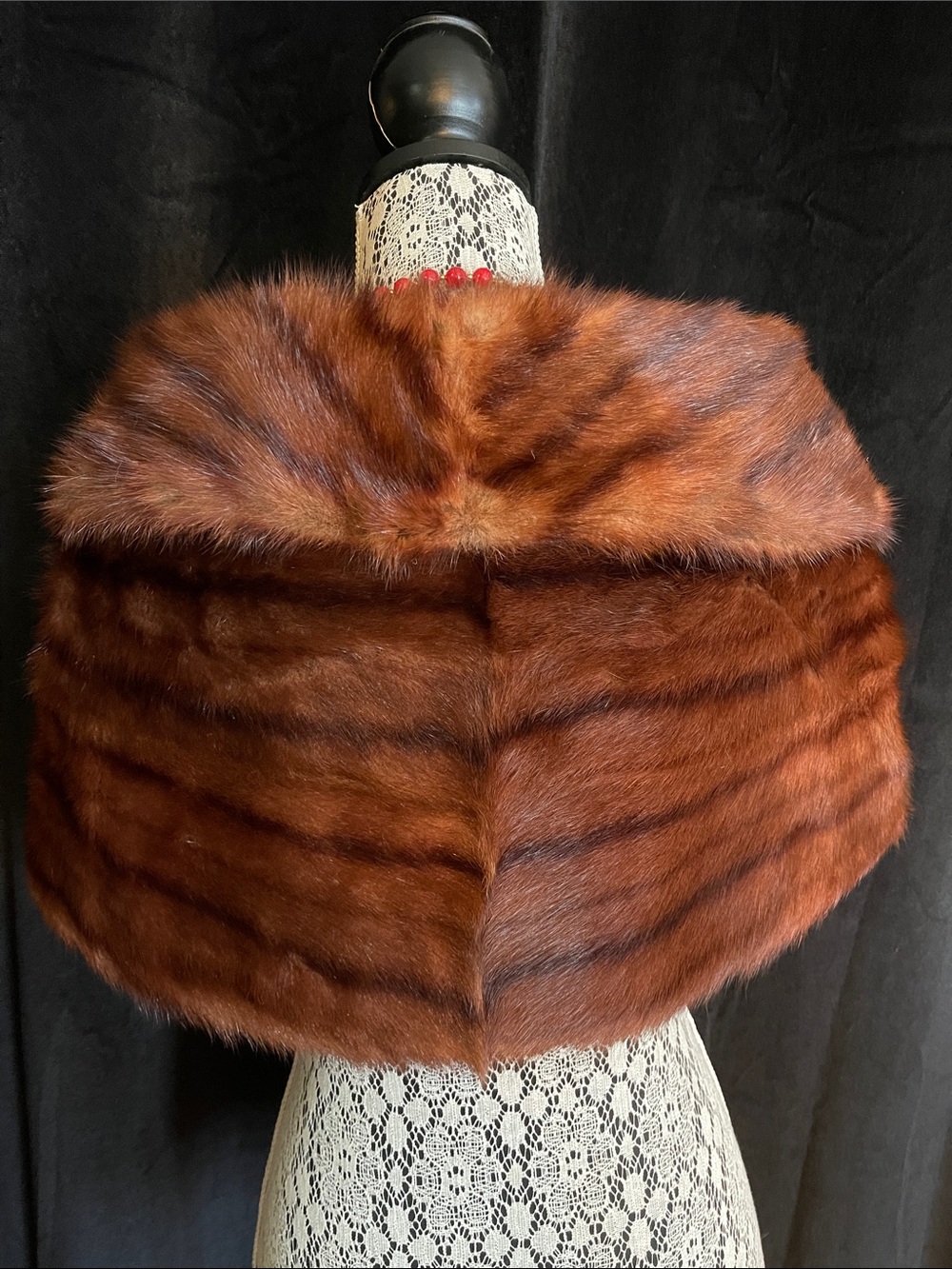 Vintage-1940-1950 Mink Fur Stole Wrap - Picture 2 of 16